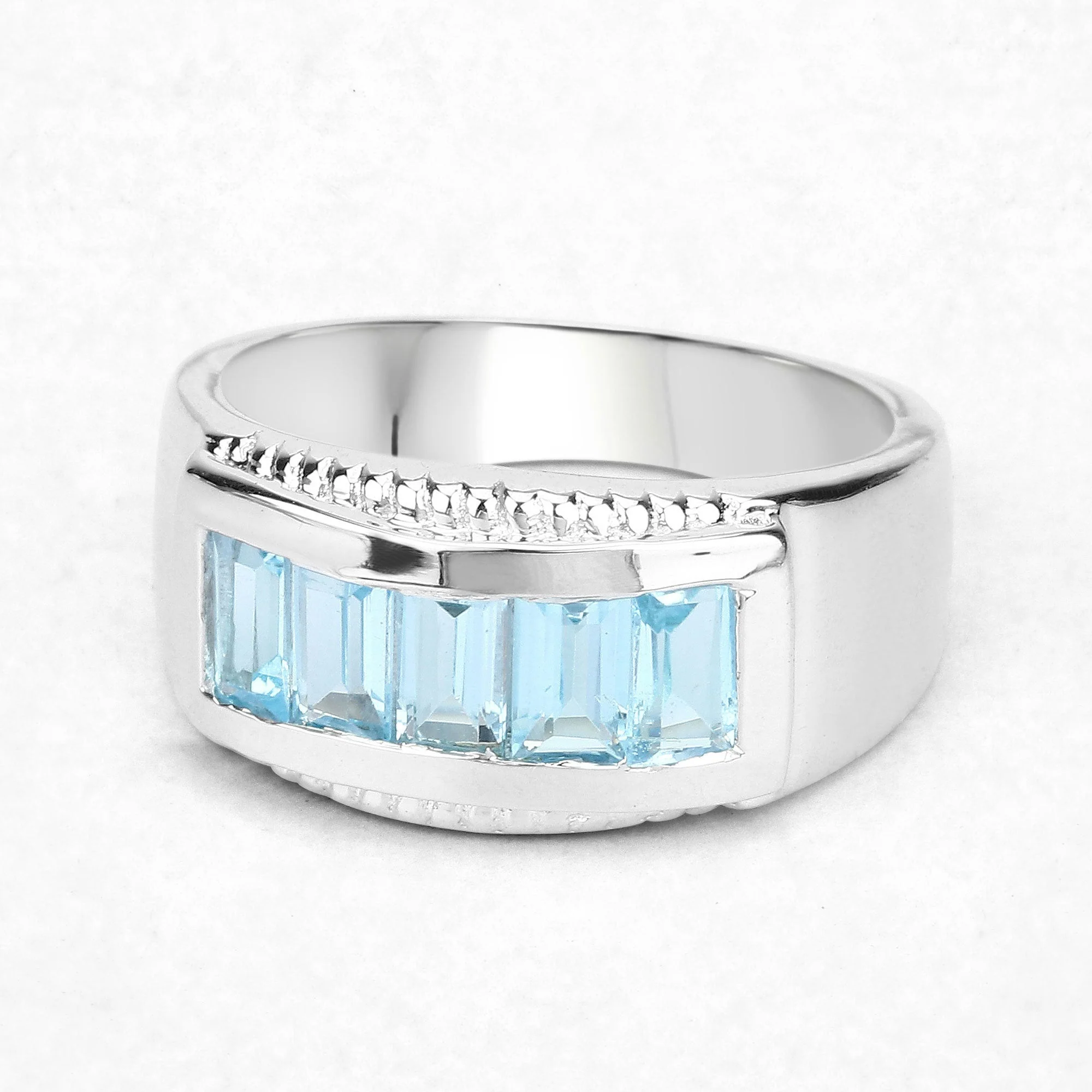 1.75 Carat Genuine Blue Topaz .925 Sterling Silver Ring - Image 4