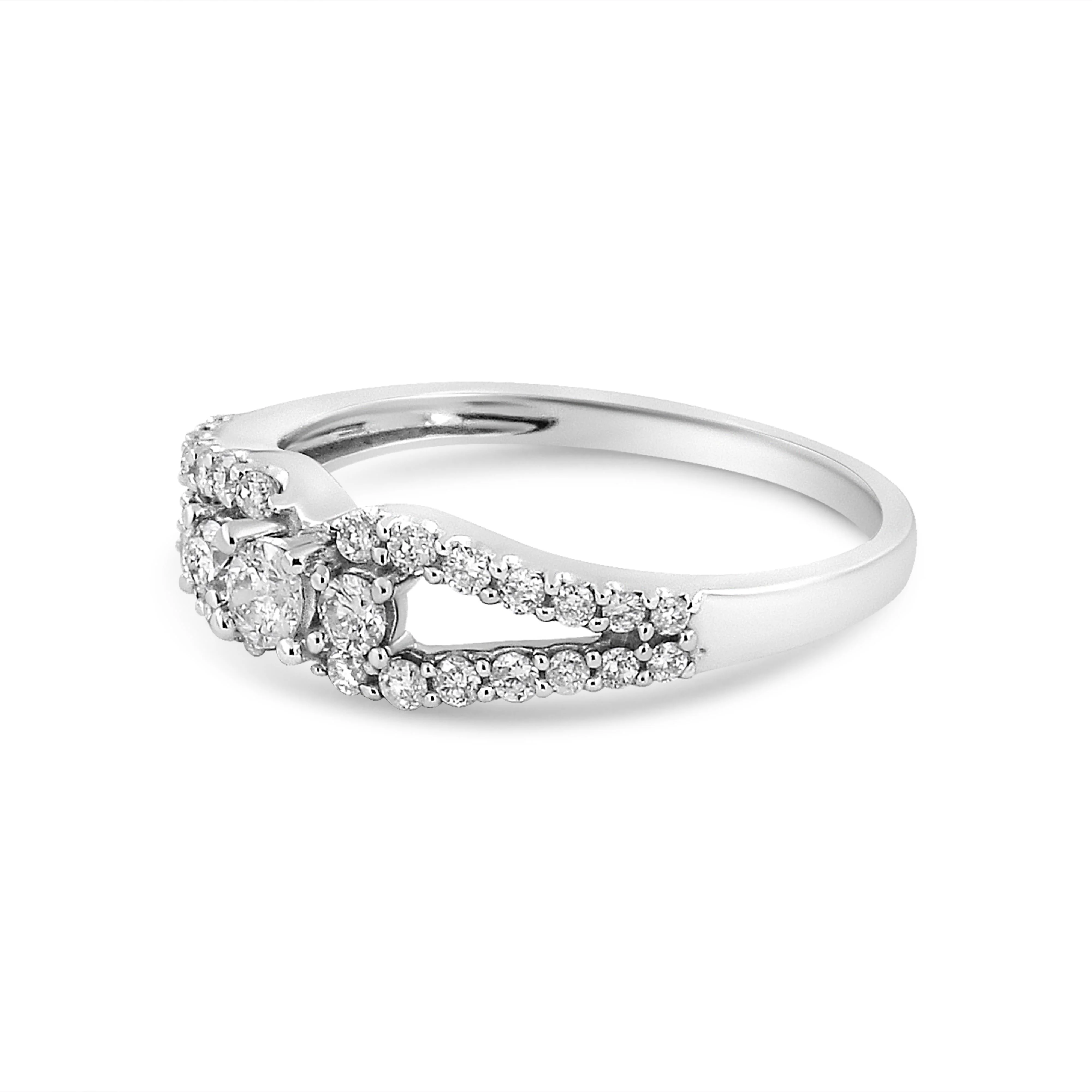 10K White Gold 1/2 Cttw Round Cut Diamond Three Stone Split Shank Band Ring (H-I Color, SI1-SI2 Clarity) - Size 6 - Image 4