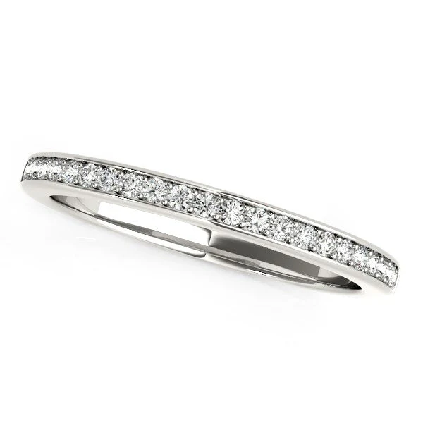 14k White Gold Classic Style Diamond Wedding Band (1/5 cttw) - Image 2