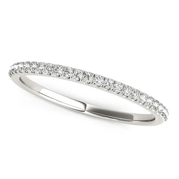 14k White Gold Diamond Wedding Band in Pave Setting (1/8 cttw) - Image 2