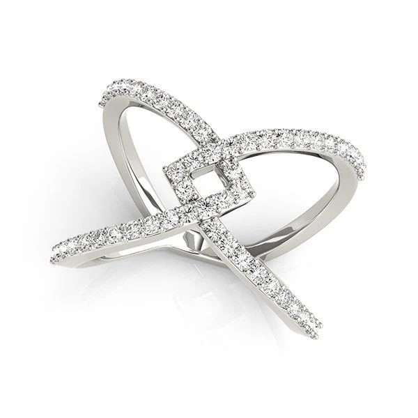 14k White Gold Fancy Entwined Design Diamond Ring (1/2 cttw) - Image 5
