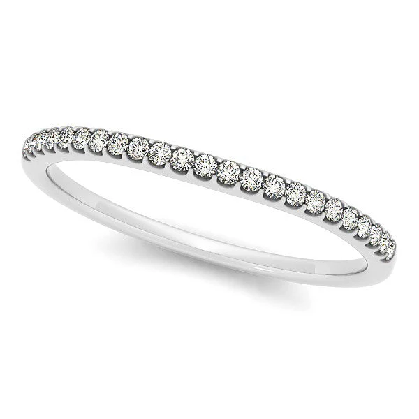 14k White Gold Scallop Setting Round Diamond Wedding Band (1/10 cttw) - Image 2