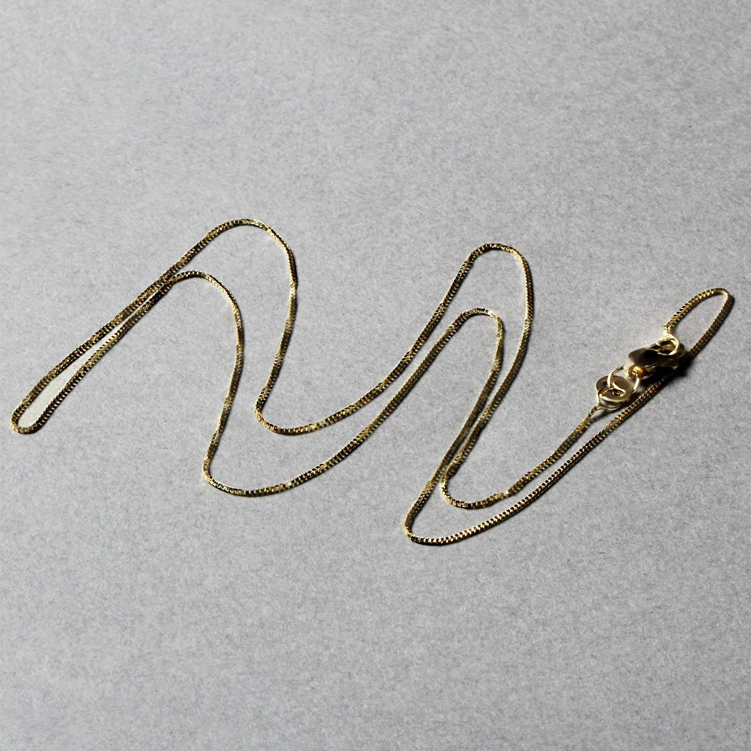 14k Yellow Gold Classic Box Chain 0.45mm - Image 11