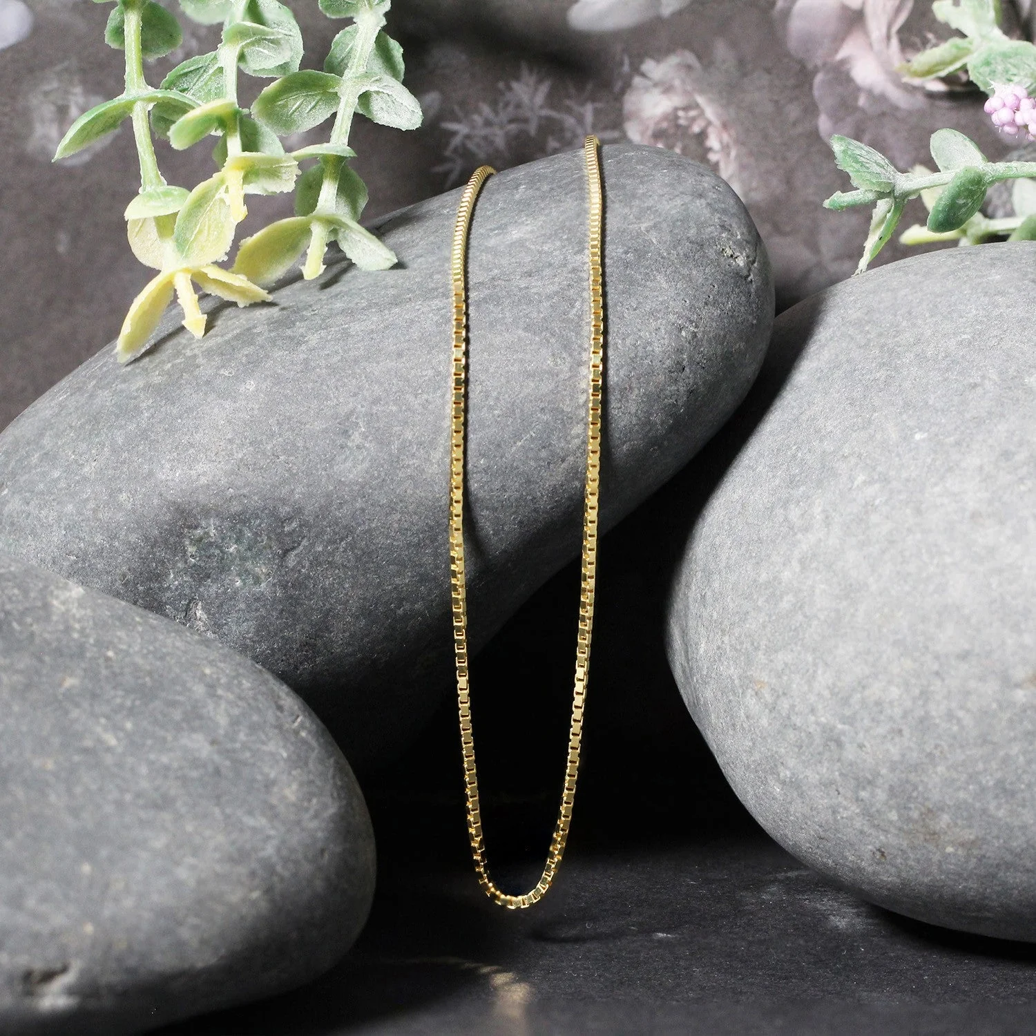 14k Yellow Gold Classic Box Chain 1.1mm - Image 10