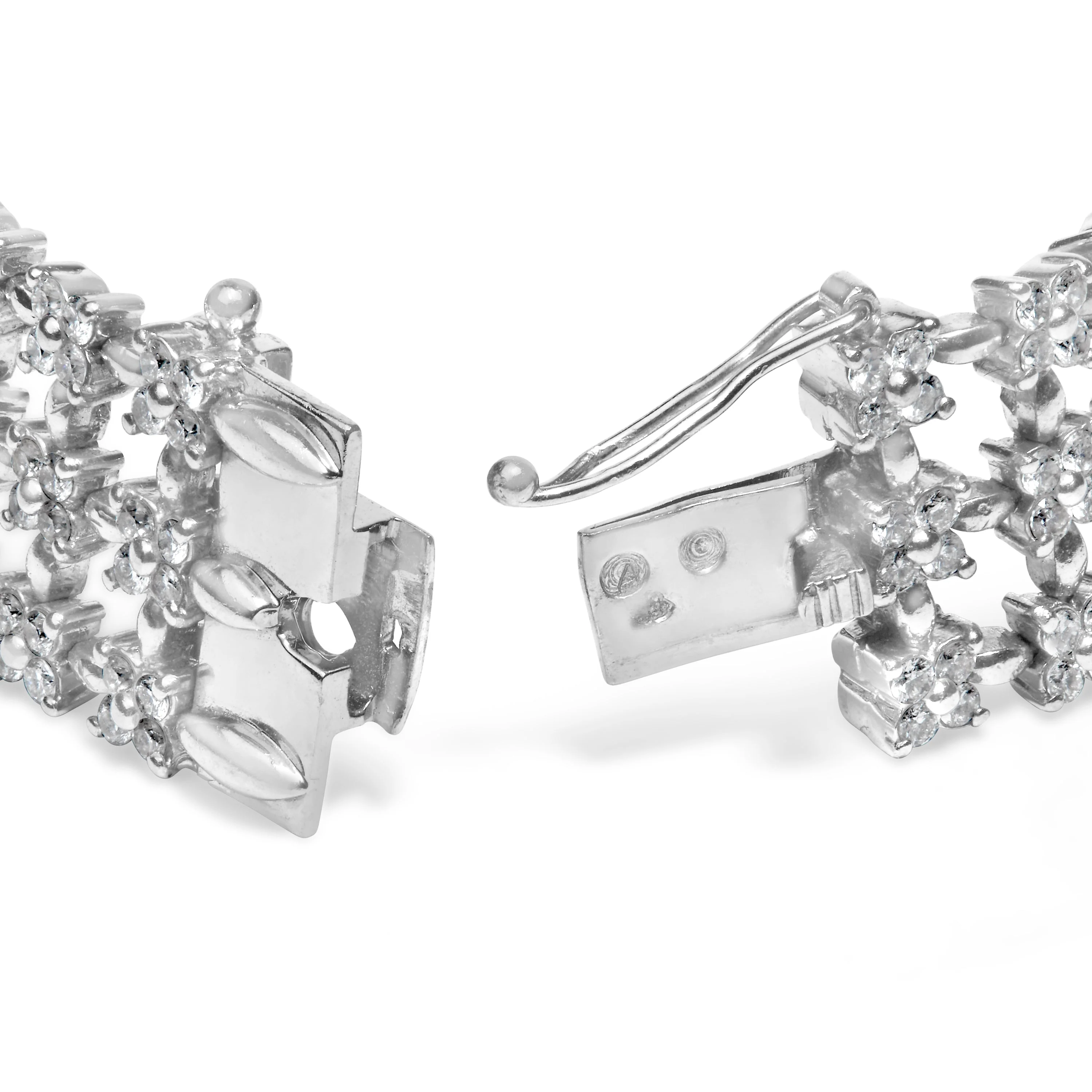 18K White Gold 7 1/2 Cttw Diamond 3 Row Floral Link Bracelet (G-H Color, VS1-VS2 Clarity) - 7 " Inches - Image 5