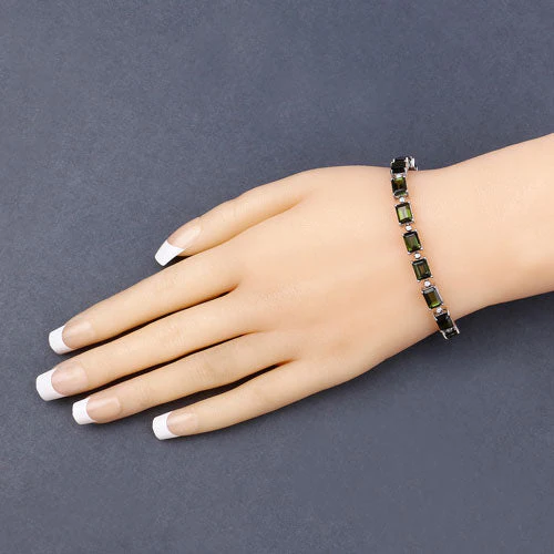 19.04 Carat Genuine Green Tourmaline and White Diamond 14K White Gold Bracelet - Image 10