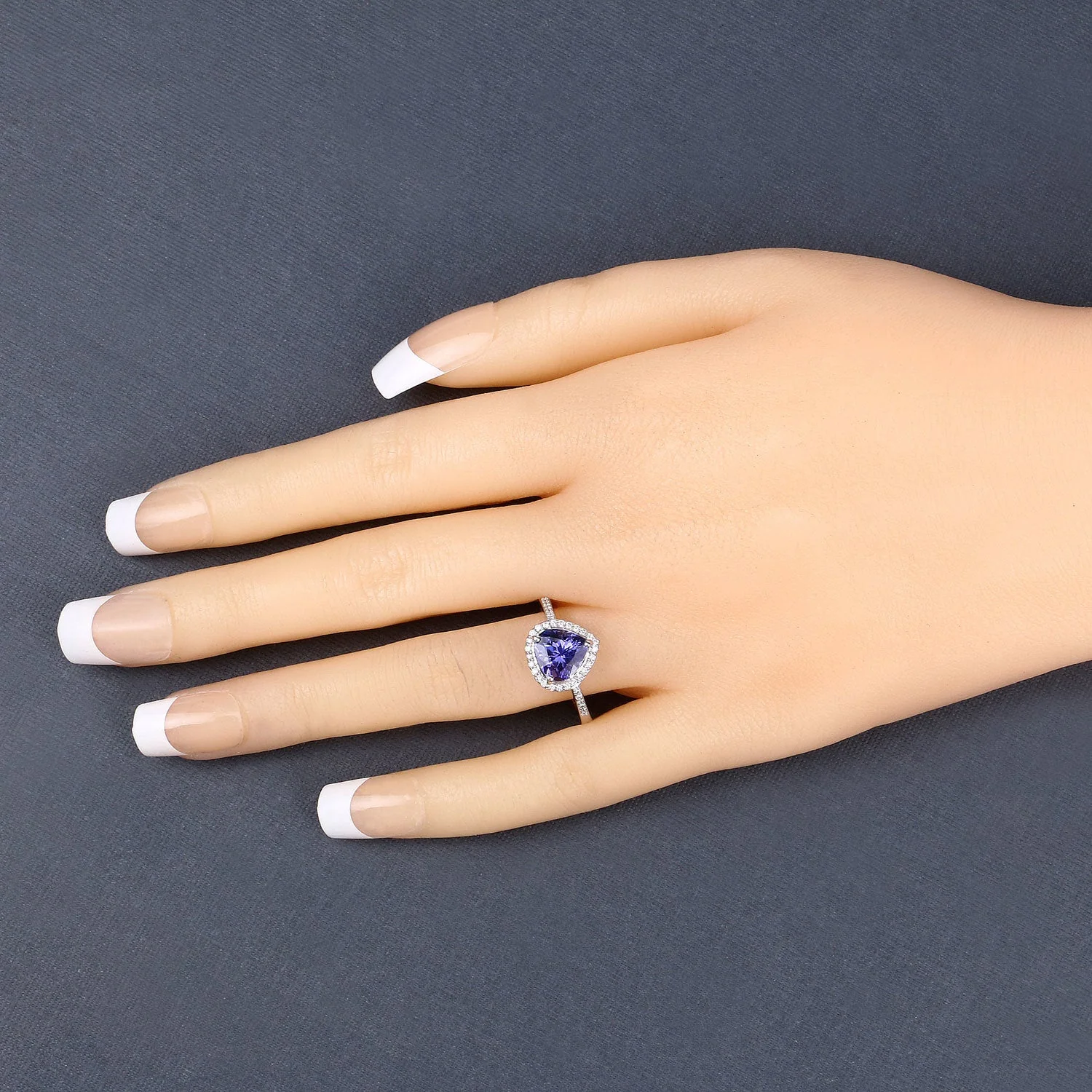 2.33 Carat Genuine Tanzanite and White Diamond 14K White Gold Ring - Image 3
