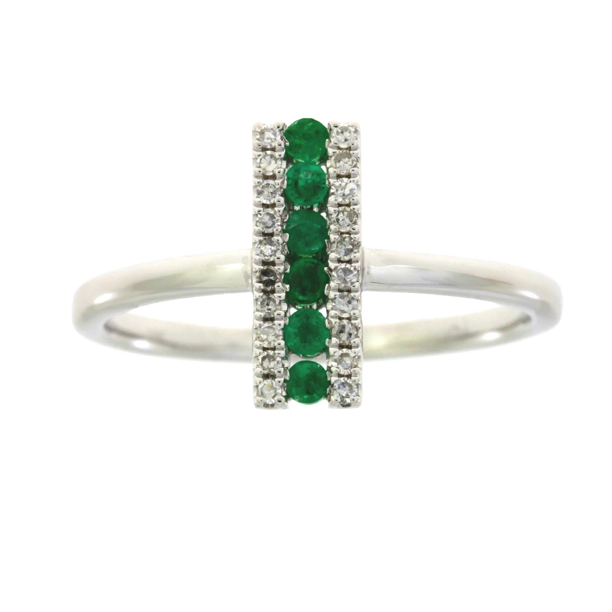 .25ct Emerald Diamond Ring 14KT White Gold - Image 4