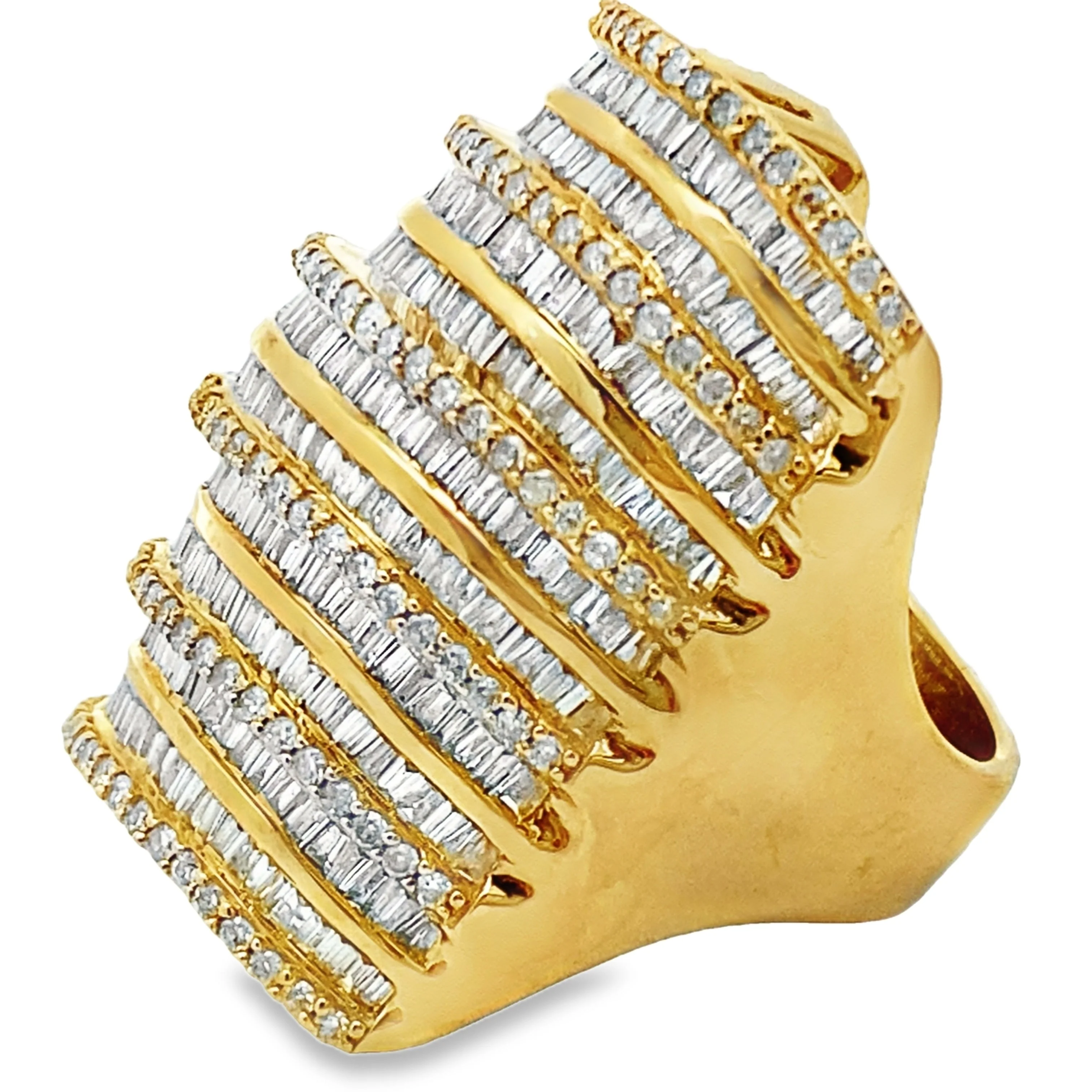 3.25ct Diamond Ring 14KT Yellow Gold - Image 2