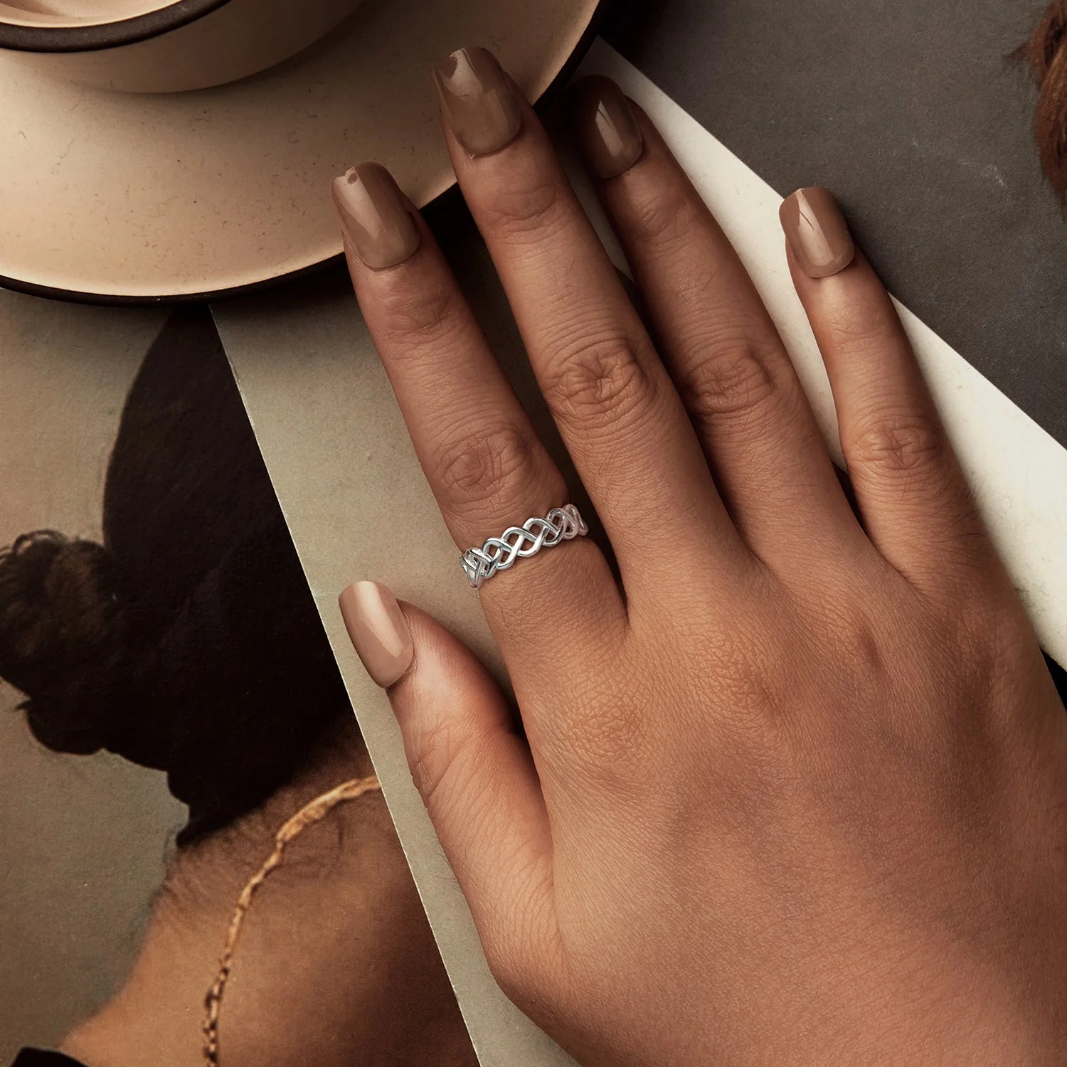 925 Sterling Silver and White Gold 0.5cm Ring Size 6.0 - Image 5