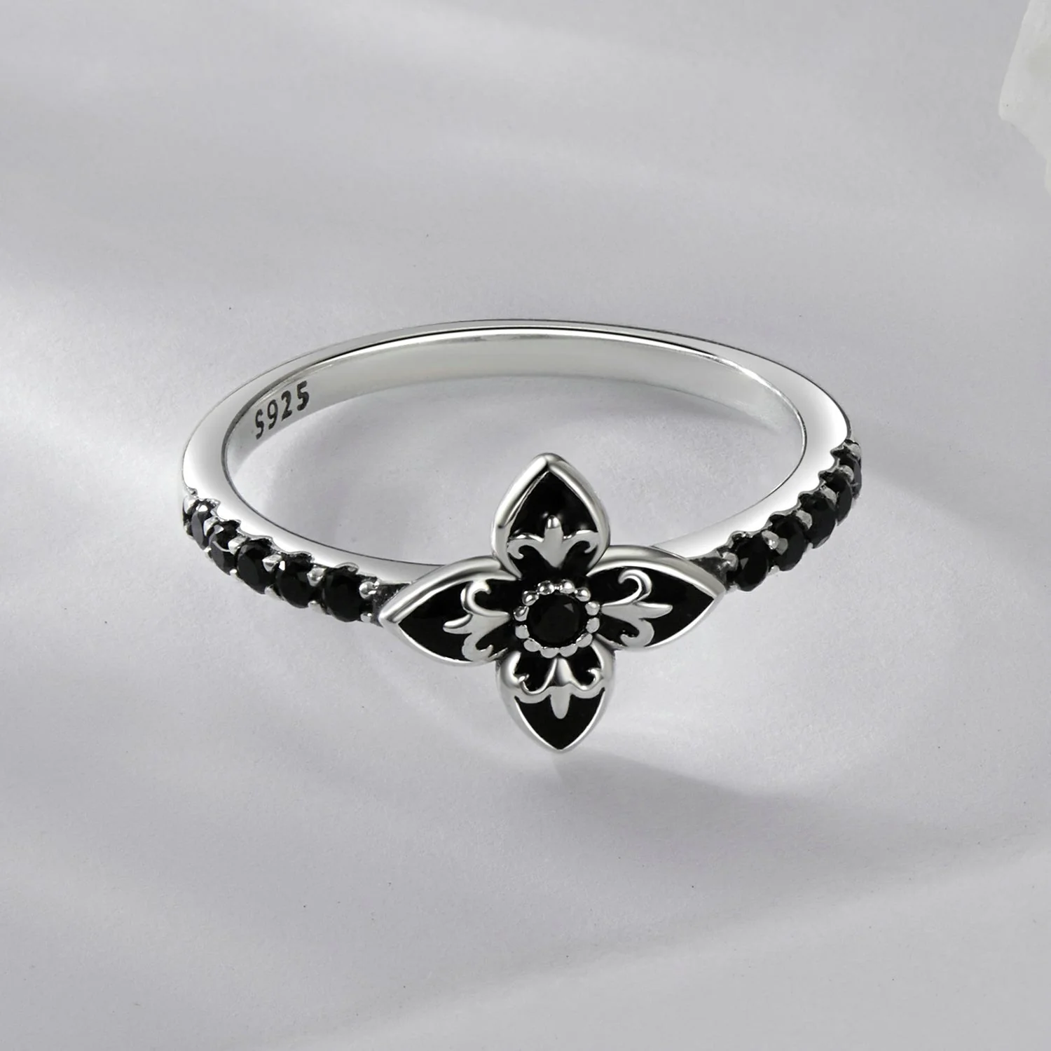 925 Sterling Silver Enamel 0.9x1.0cm Pendant Rings for Women - Image 2