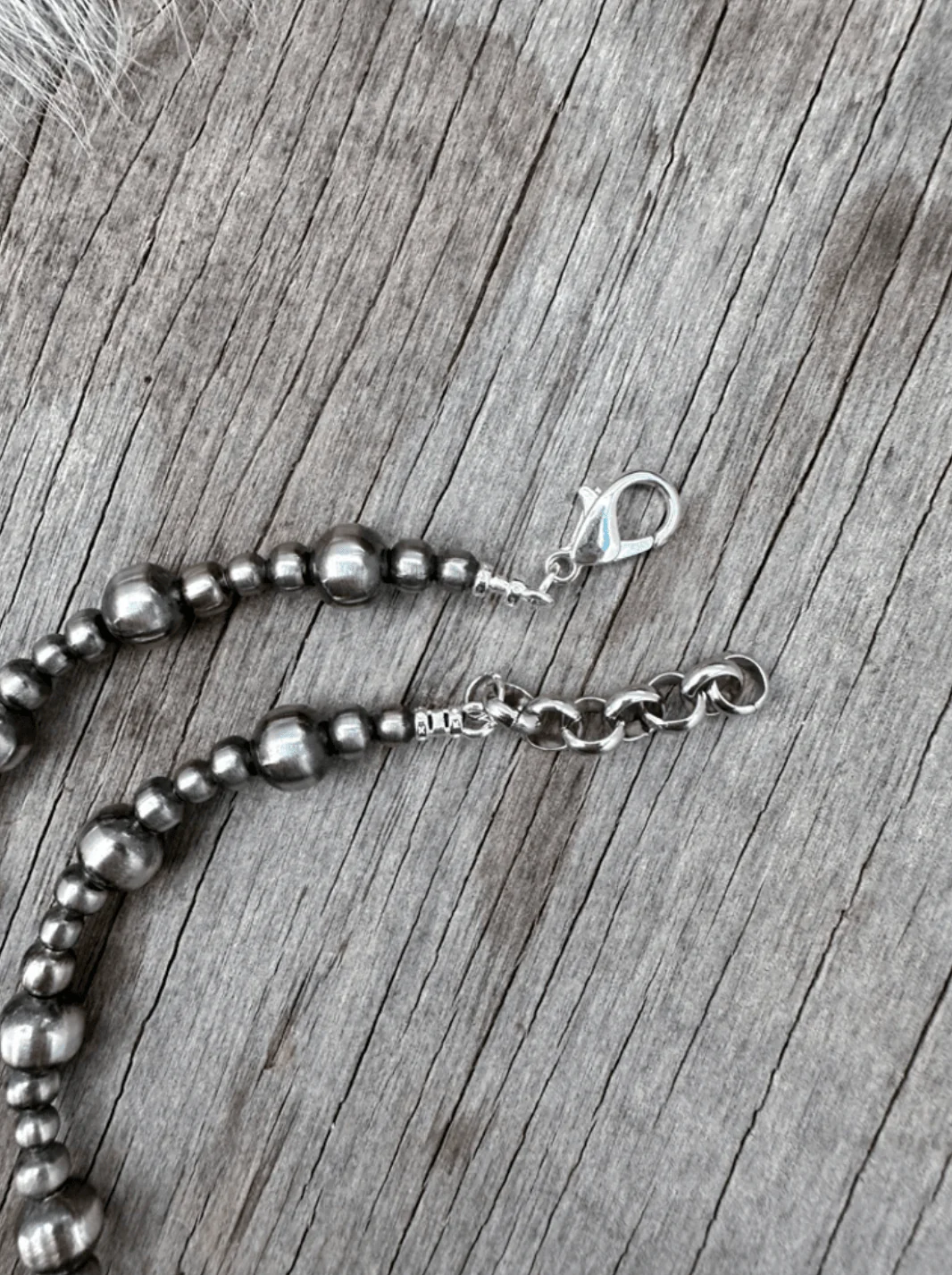 Multi Size Silver Pearl Necklace - Image 2